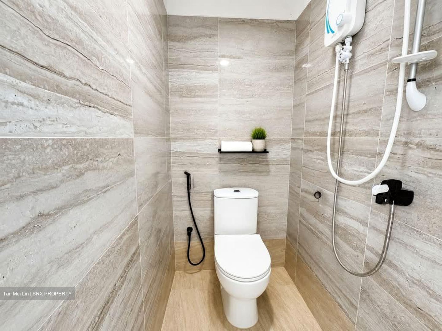 Hindoo Road (D8), Terrace #603506041
